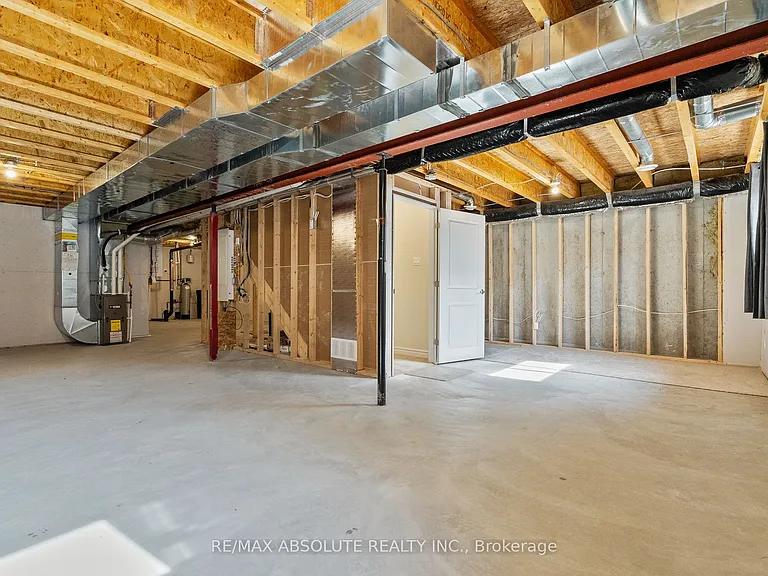 971 Leishman Dr — Photo 29
