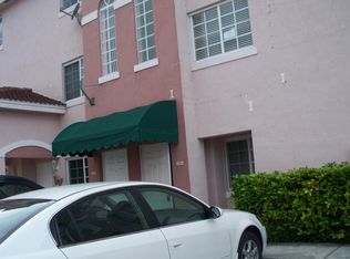 12035 SW 14th St APT 104, Miami, FL 33184