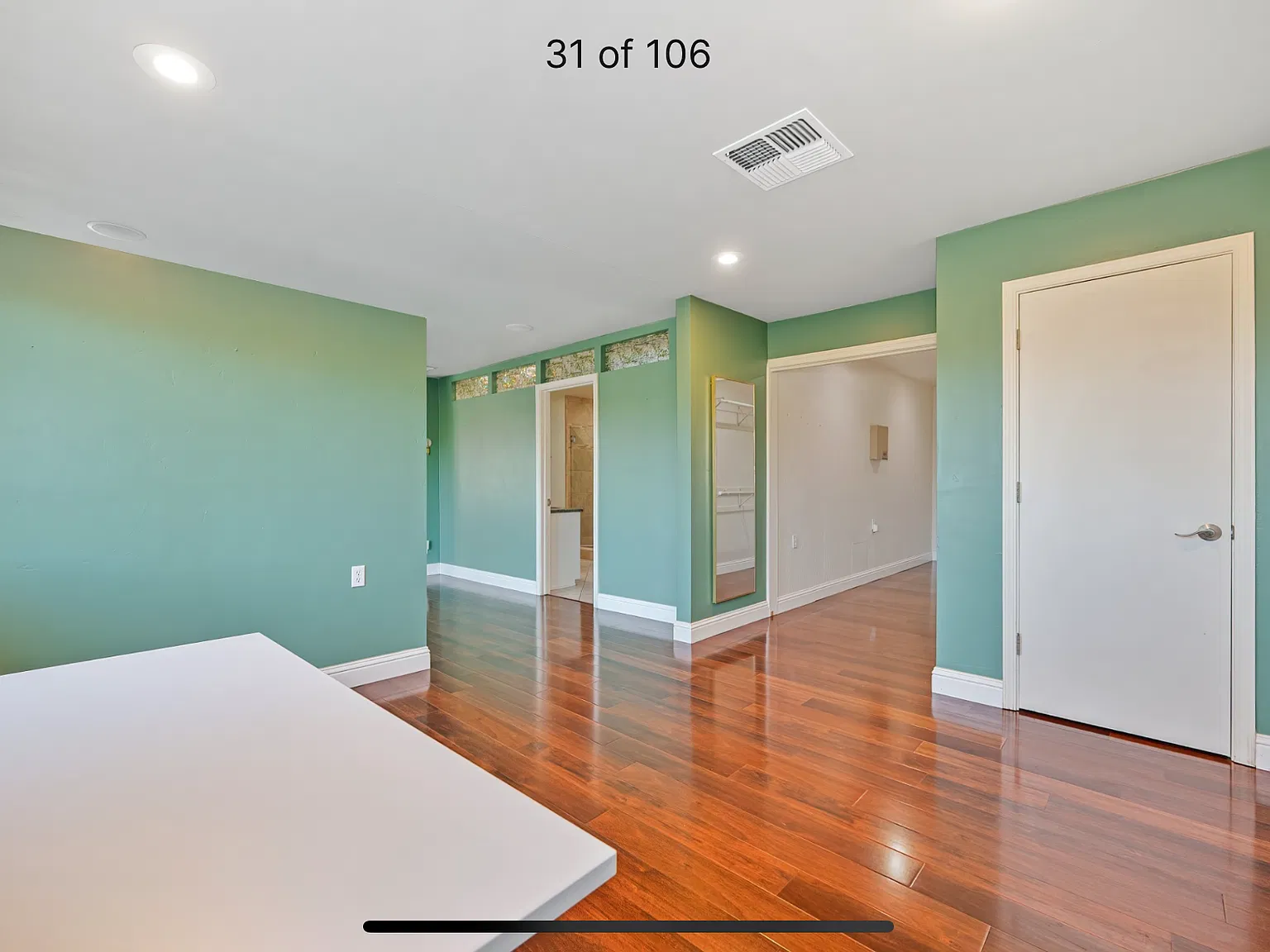 3 bed, 2079 sqft, $4,200 — Photo 3