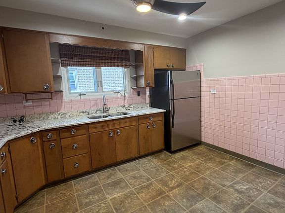 5th image of 5841 W Higgins Ave APT 2F