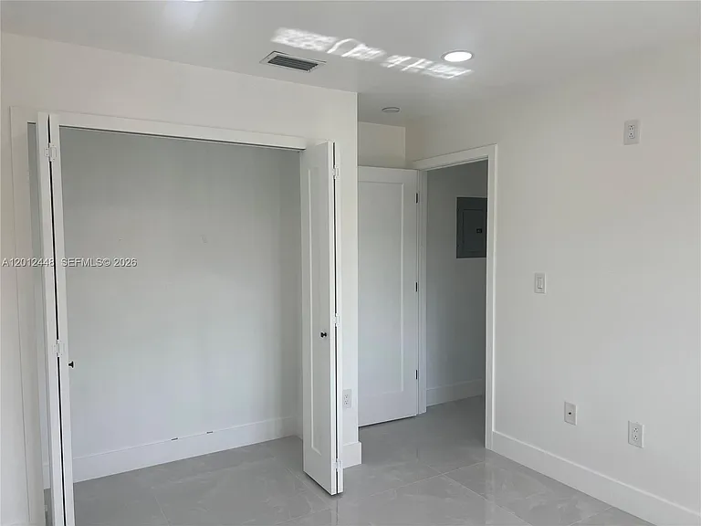 2425 W 76th St #207 — Photo 14