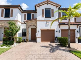 10379 W 34th Ln, Hialeah, FL 33018