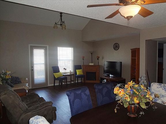 5th image of 8528 Coralberry Ln