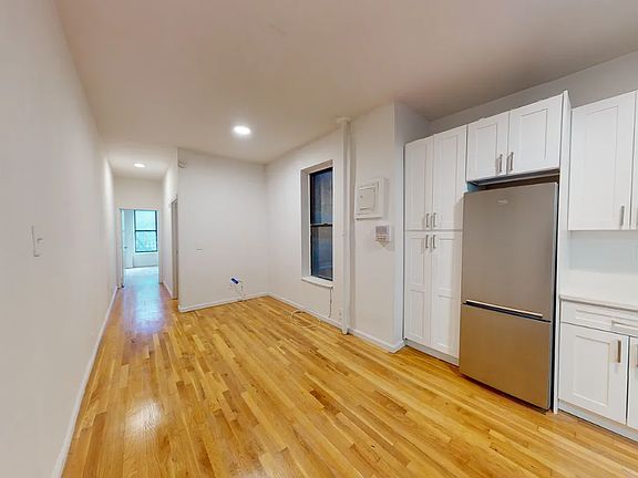 3rd image of 525 E 83rd St APT 3W