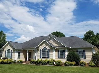 101 Wren Ct, Easley, SC 29642