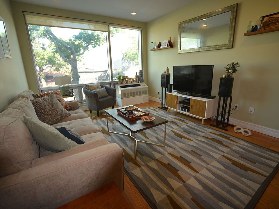 1st image of 28-25 Steinway Ave #2F