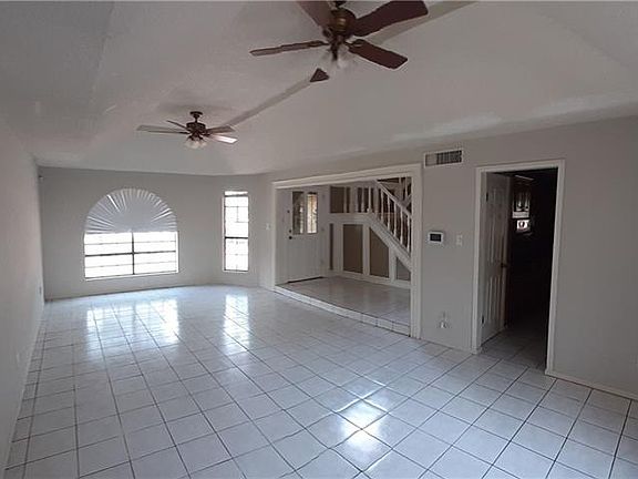 3rd image of 6105 N 26th St