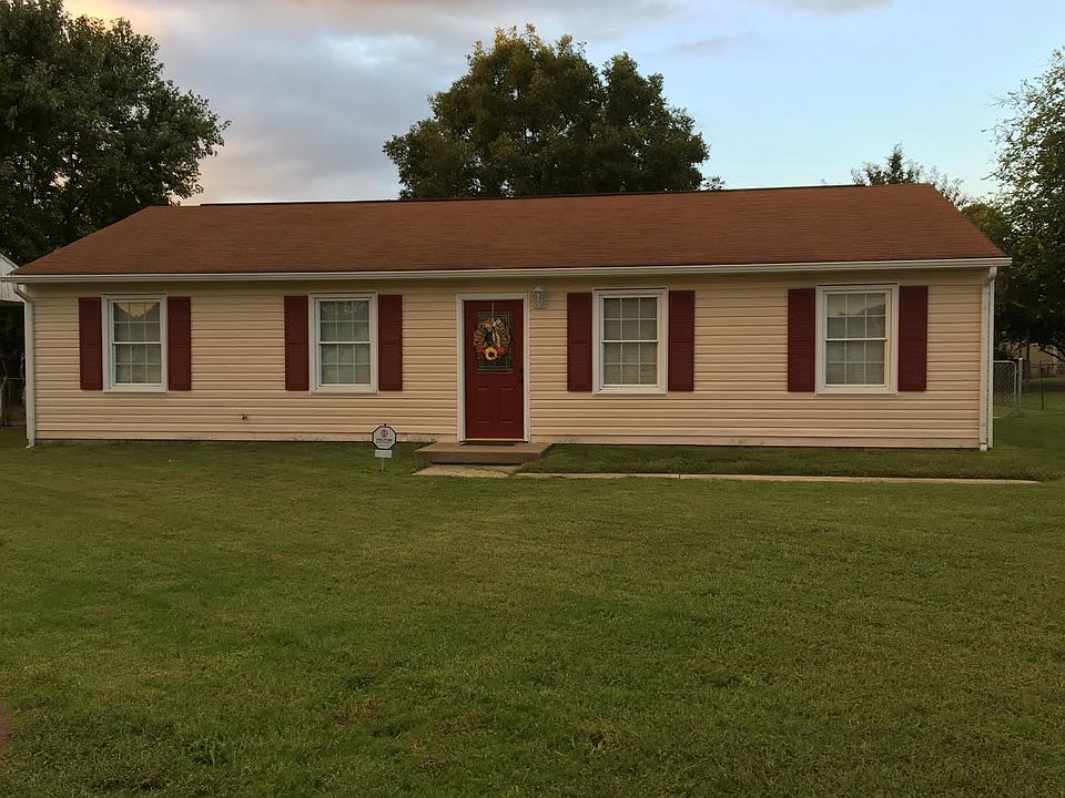1st image of 4005 Gloucester Dr