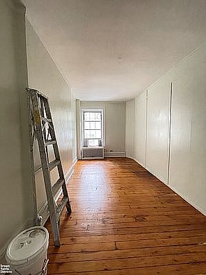 2nd image of 145 E 36th St APT 4