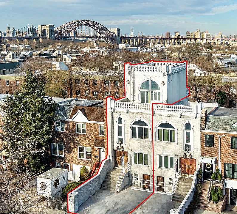 1st image of 20-44 26th St