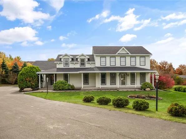 24 Bear Cir, Freeville, NY 13068