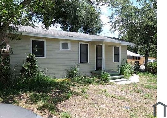 3rd image of 1484 Hamlet Ave