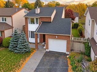 3142 Dumaurier Ave, Ottawa, ON K2B 8R1