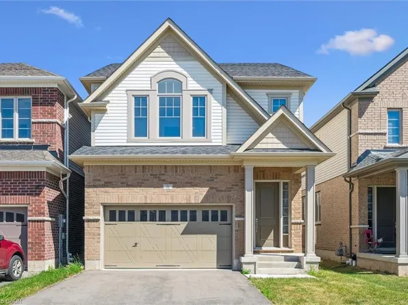 11 Georgina St, Kitchener, ON N2R 0S6