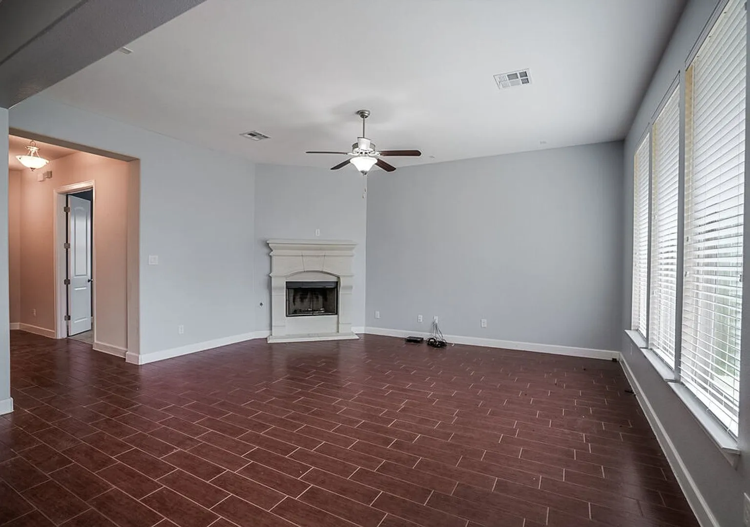 2734 San Milan Pass, Round Rock, Texas 78665 — Photo 4