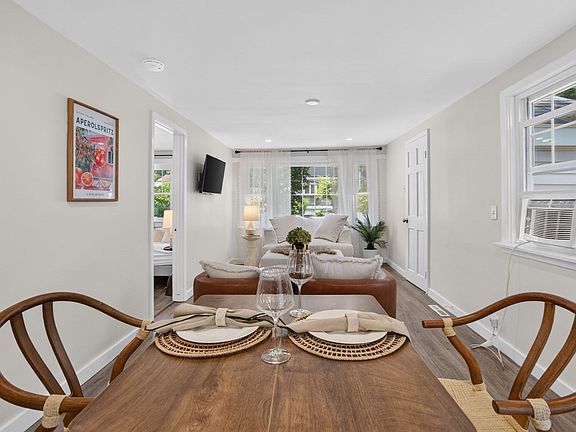 2nd image of 29 Walnut St