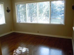 5th image of 5 Dogwood Ln