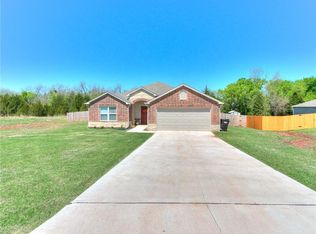 5654 Bent Creek Rd, Shawnee, OK 74804