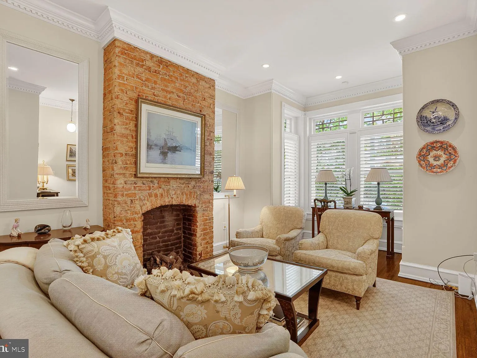 3 bed, 3.5 bath, 2741 sqft, $15,000 — Photo 4