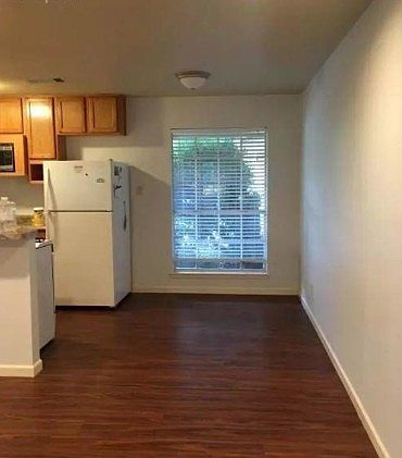 4th image of 2102 Pompton Dr #2102AA