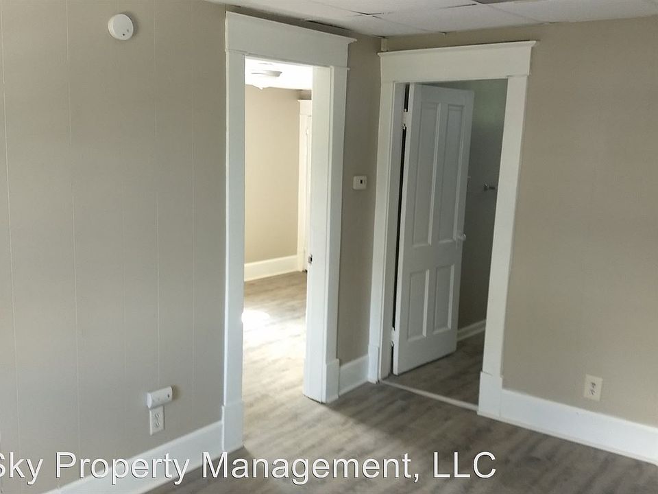 2nd image of 509 S Mound St APT 3