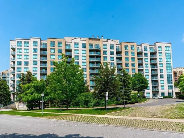 51 Baffin Ct, Richmond Hill, ON