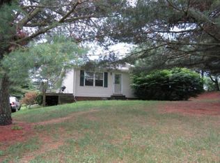 3845 Poppy Ln, Christiansburg, VA 24073