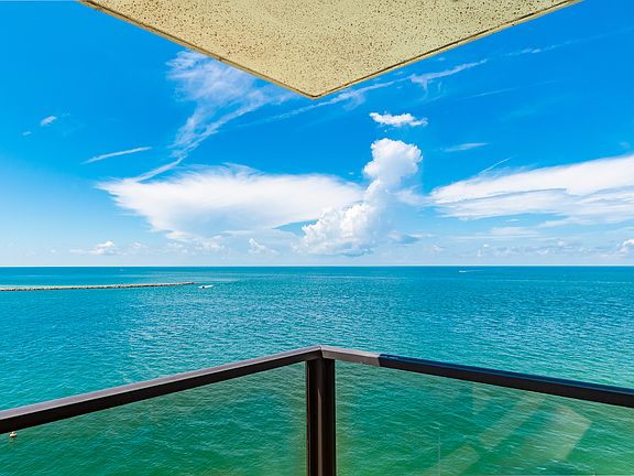 3rd image of 450 S Gulfview Blvd #807S