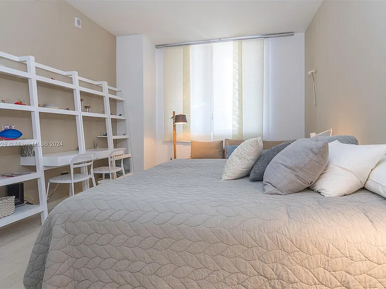 2600 E Hallandale Beach Blvd #T3307 — Photo 17