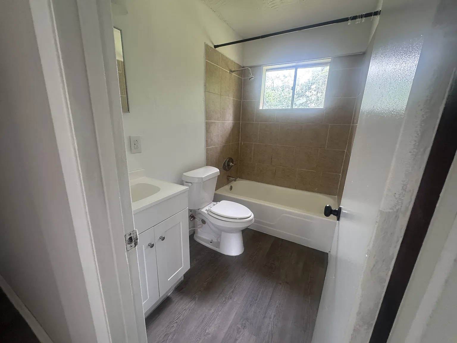1300 Judson Street - 1 — Photo 2