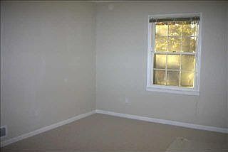 5th image of 4142 Stonemont Dr