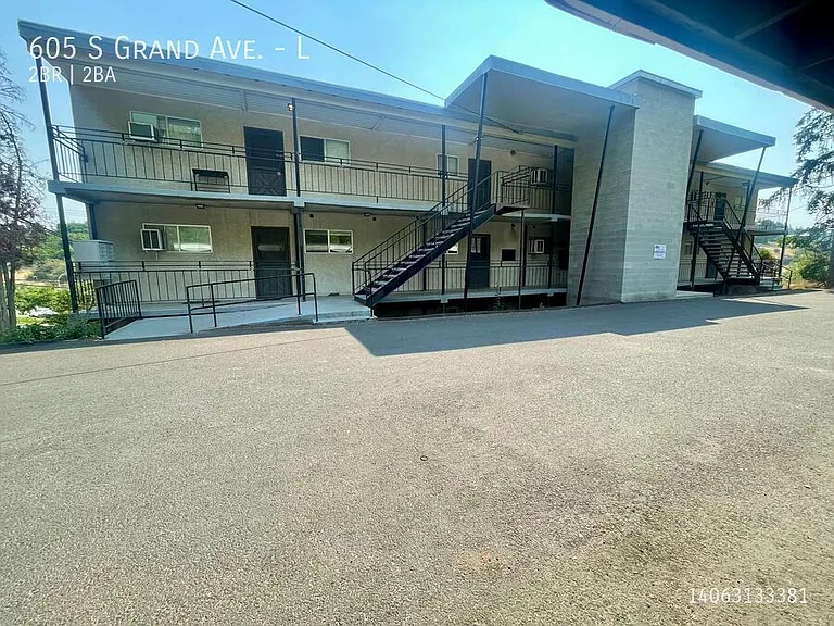 605 S Grand Ave #L — Photo 1