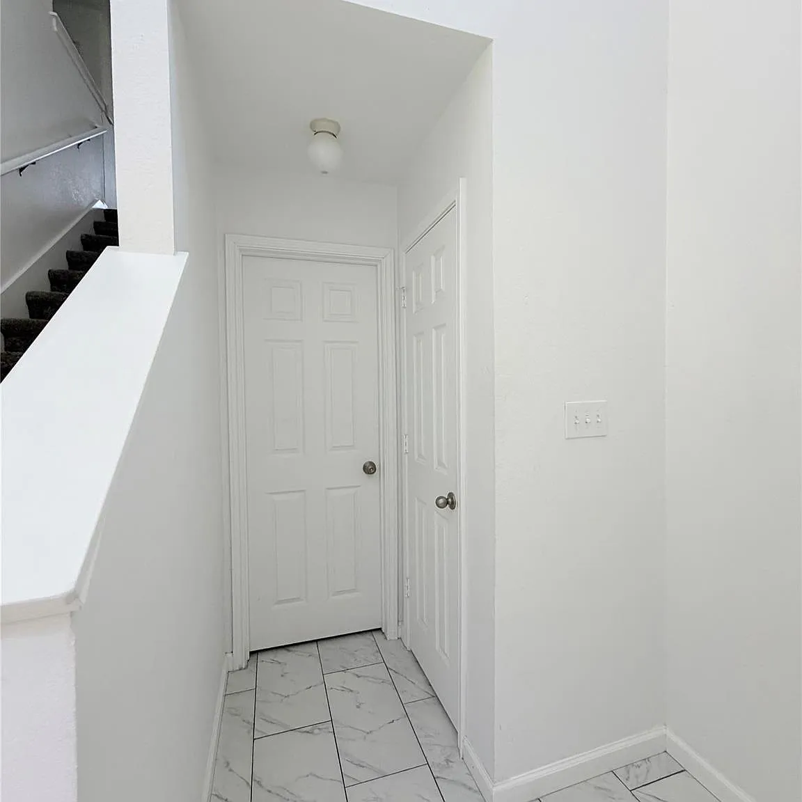 3 bed, 2.5 bath, 1540 sqft, $2,100 — Photo 4