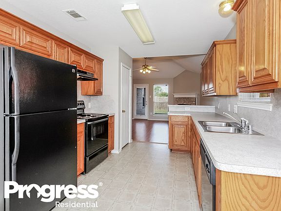 5th image of 2604 Wakecrest Dr