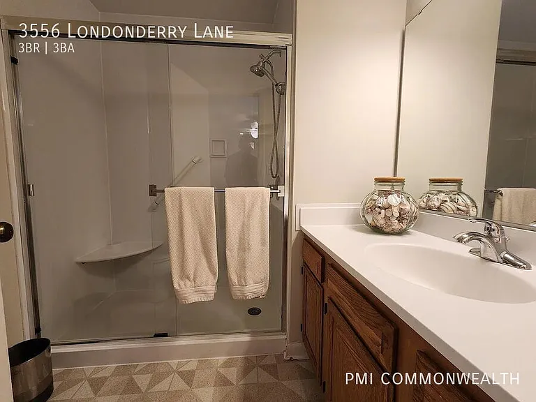 3556 Londonderry Ln — Photo 25