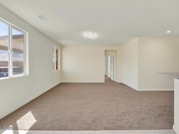 5th image of 735 Roberts Creek Dr