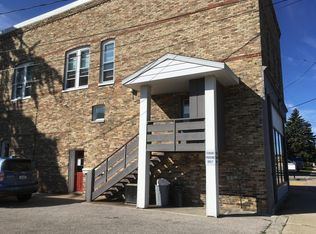 279 1st St APT 3, Manistee, MI 49660