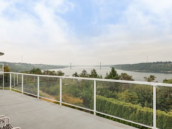 3rd image of 4930 N Scenic View Ln