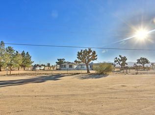 6367 Dospalmas Rd #1-2, Phelan, CA 92371