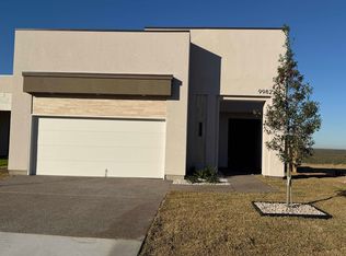 9982 Grotto Dr, Laredo, TX 78045