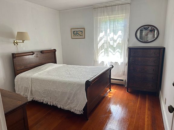 4th image of 54 Westmore Avenue