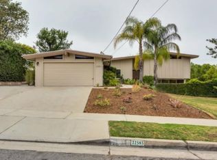 22383 Liberty Bell Rd, Calabasas, CA 91302