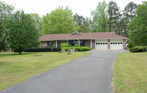 Gated entry, paved driveway & architectural shingles