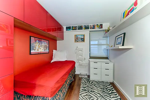 Sold by Halstead Real Estate | media 7