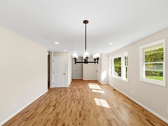 2nd image of 4878 Three Chopt Rd