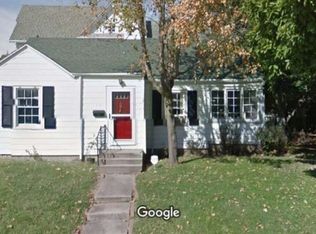 214 W John St, Champaign, IL 61820