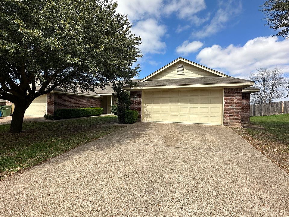 1st image of 720 Park Meadows Dr