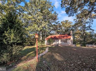 401 McSherry Woods Dr, Littlestown, PA 17340