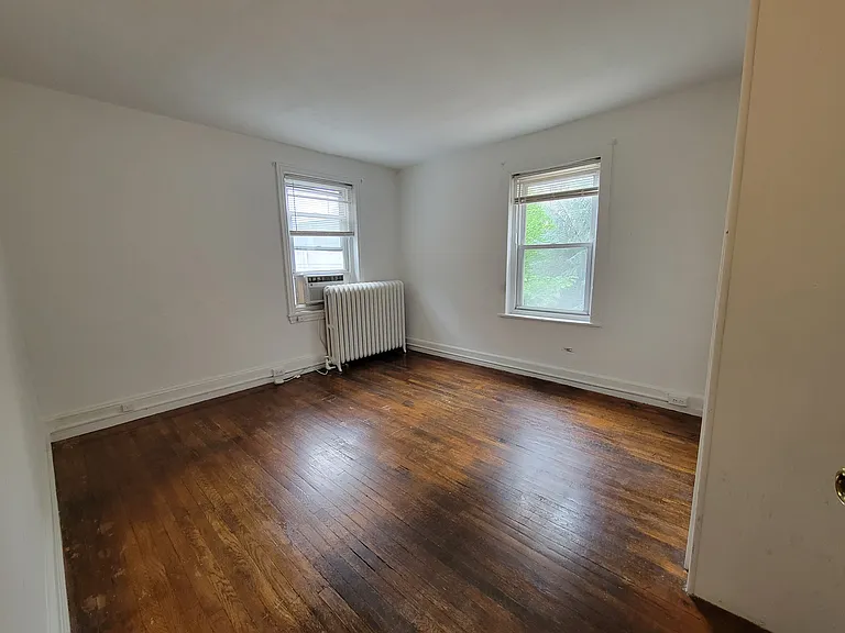 2016 Spring Garden St #3R — Photo 5