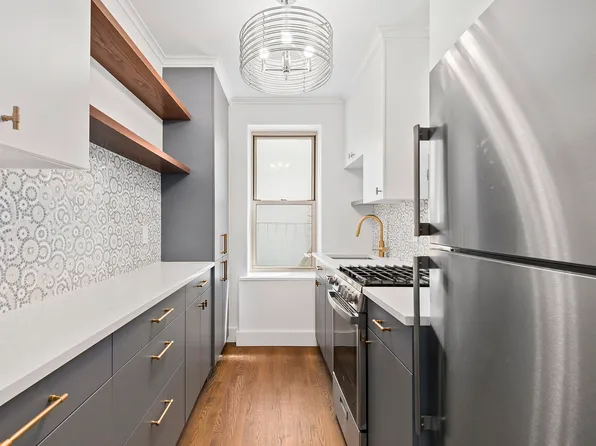 75 Bank Street image 1 of 6